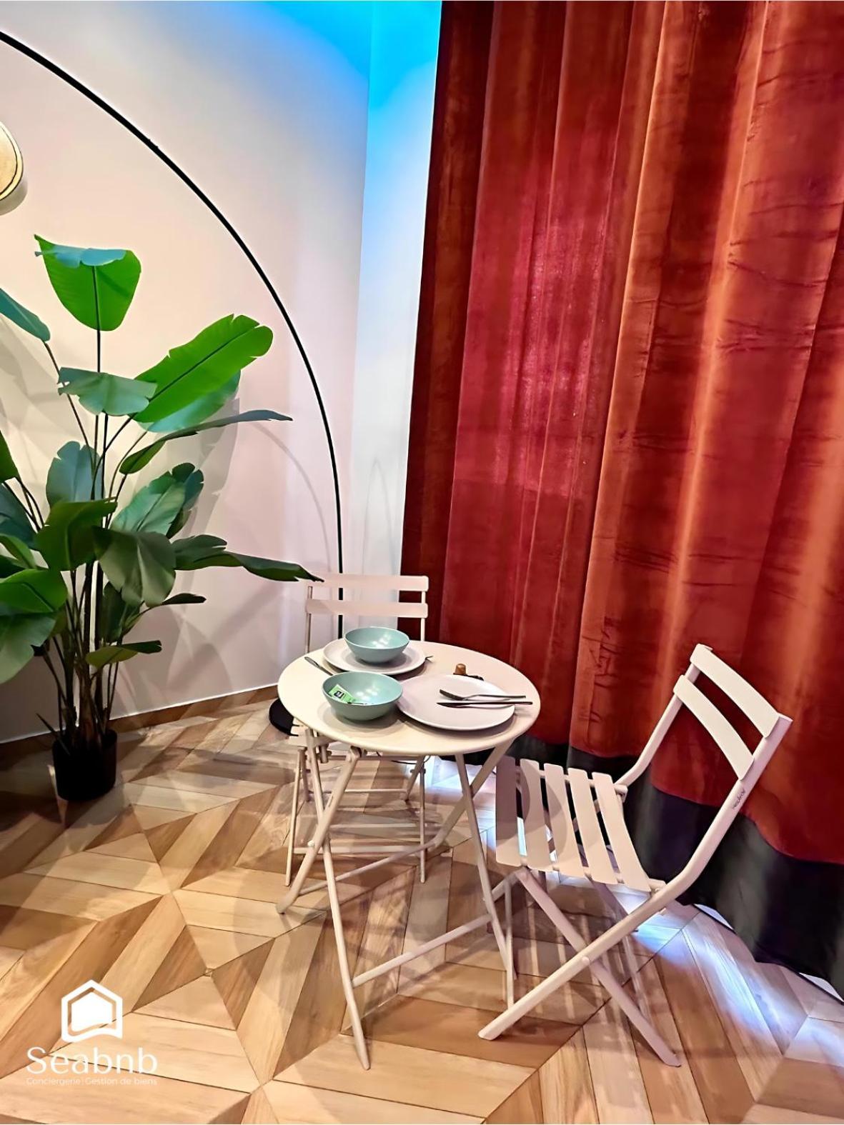 Luxurious - Seaside - Bath - Wifi - Ac * Nizza